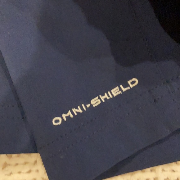 Columbia Omni-Shield Men Shorts - Picture 5 of 5